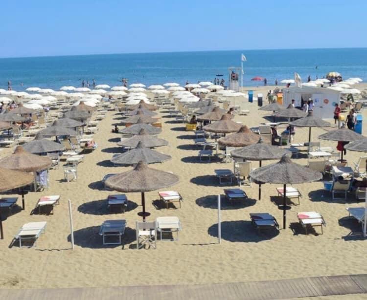 Casa Vacanza Dei Greci Barletta Ngoại thất bức ảnh